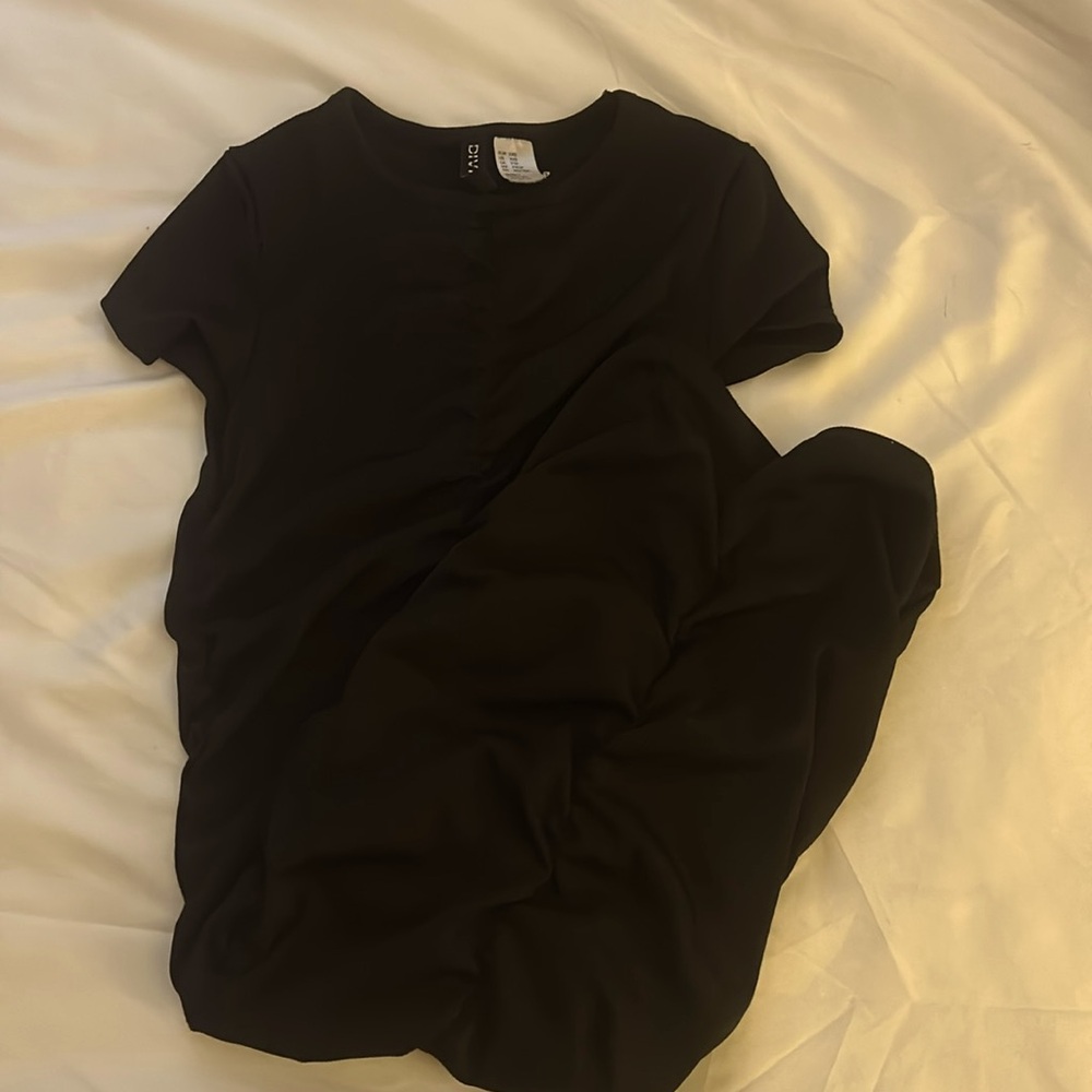 Black h&m scrunch dress